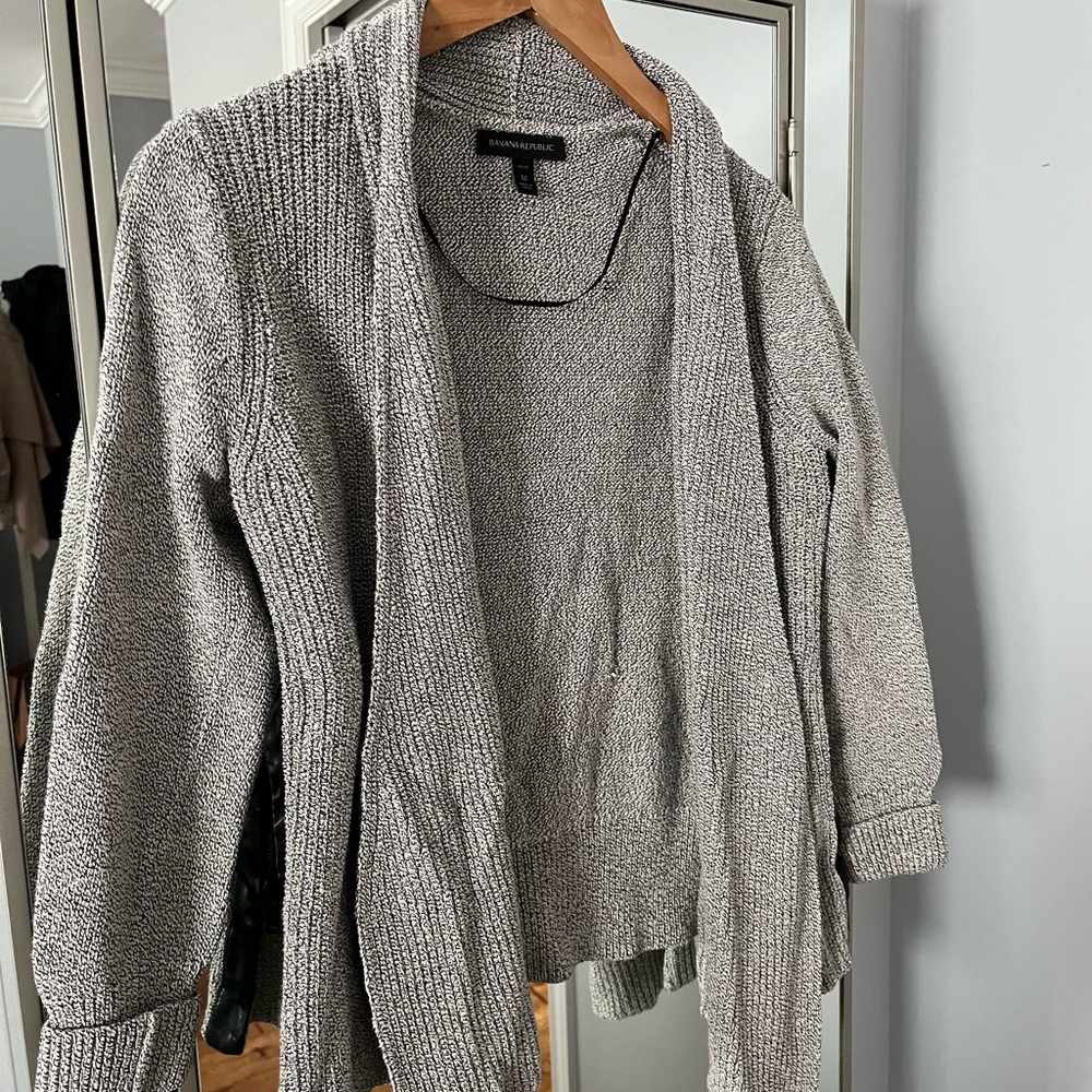 Banana republic grey shawl cardigan